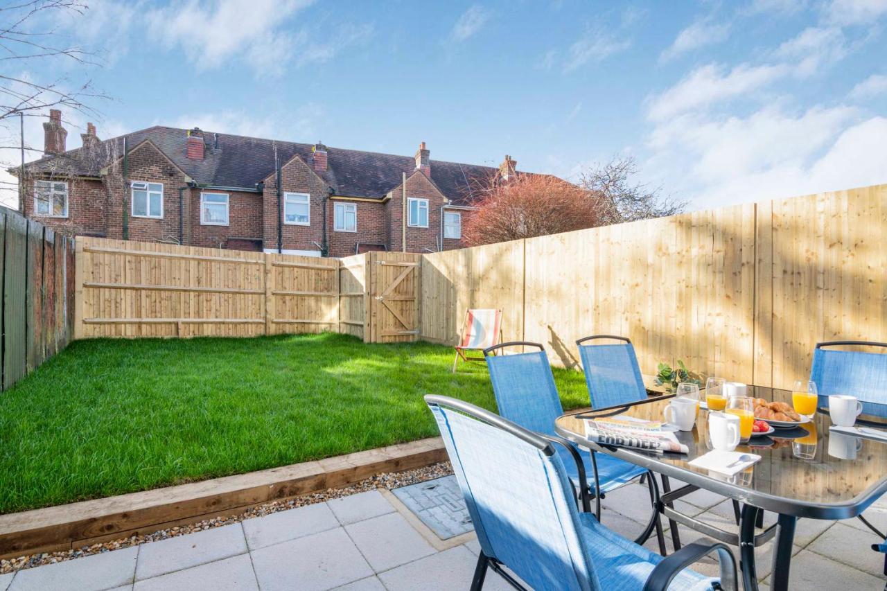 Spacious 3 Bed House, Netflix, Garden, Parking Southampton Bagian luar foto